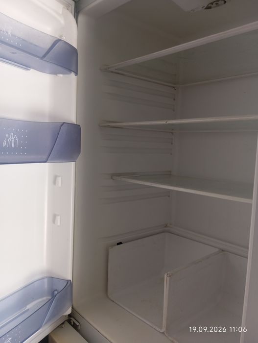 продам холодильник Бирюса Высота 175,в нерабочем состоянии.