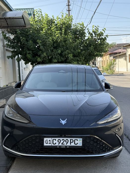 Arcfox alfa s 708km