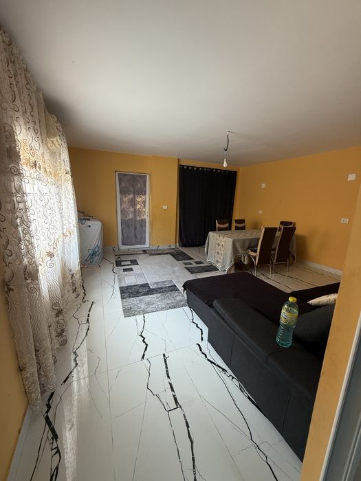 Casa la Draganesti Olt