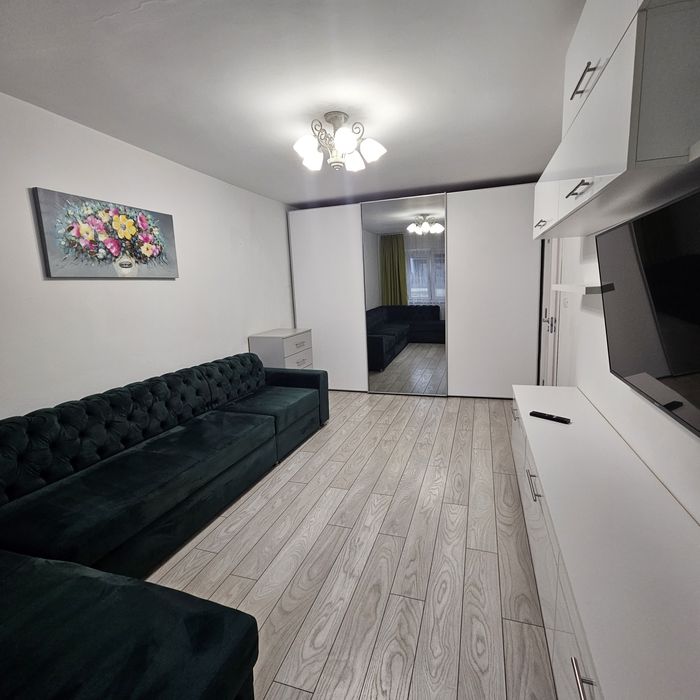 Proprietar vând apartament cu 2 camere
