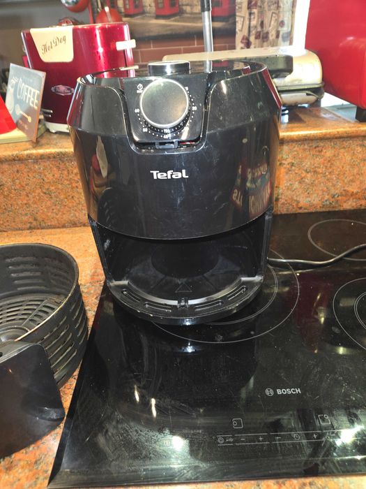 Еър Фрайър Tefal 1500w 6,5 kg
