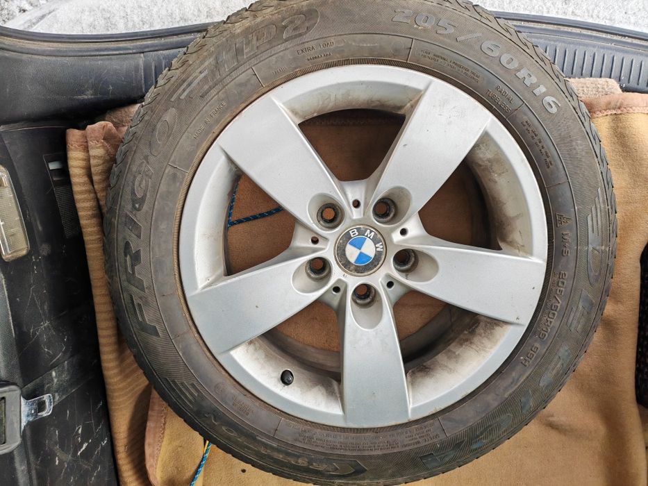 4 Roti 205 60 R16