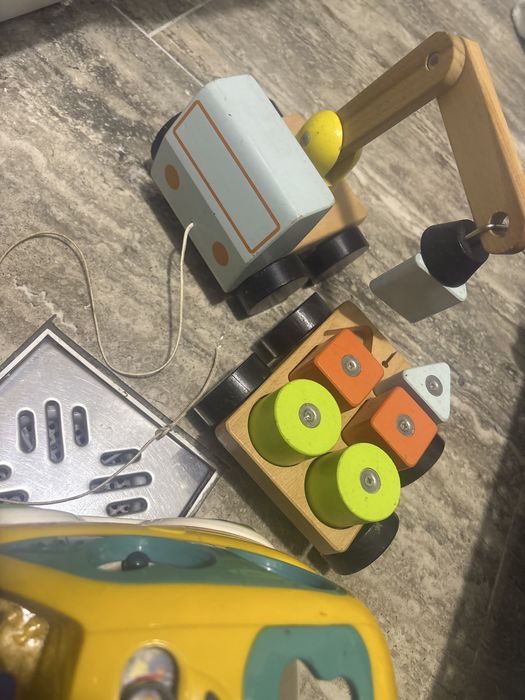 Jucarii copii 2-8 ani