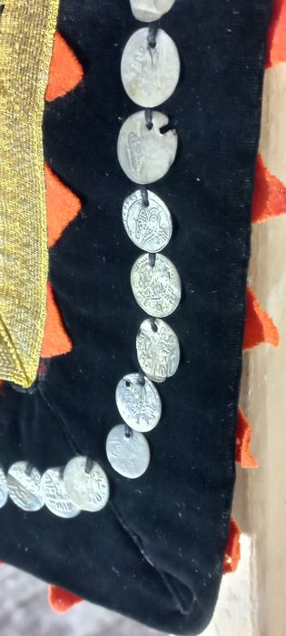 Стара престилка за носия