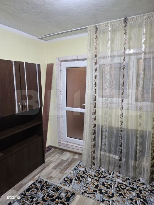 Apartament de vanzare, 2 camere, semidecomandat, zona viaduct