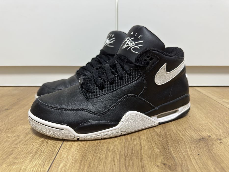 Nike Flight Legacy Black White