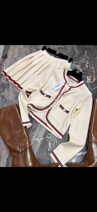 Costum chanel marime universala