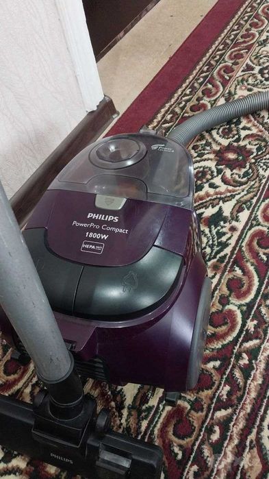 Продается пылесос Philips