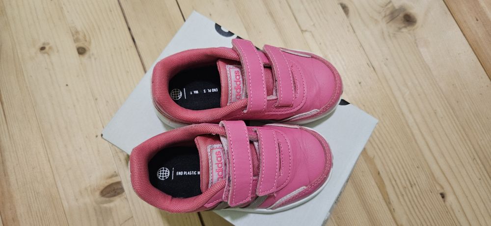 Детски маратонки skechers, adidas