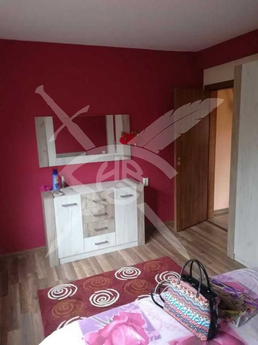 Продава се Къща в Годеч - 100 кв.м за 1000 €/кв.м - Снимка #3