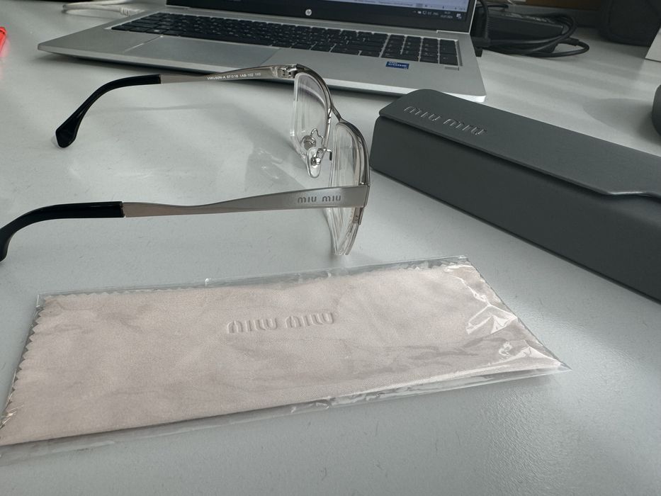 оправа Miu Miu