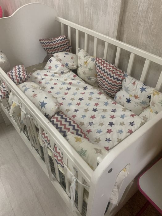Продам кроватку