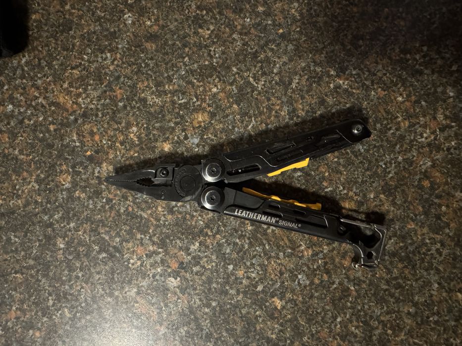 Leatherman Signal unealta multifunctionala