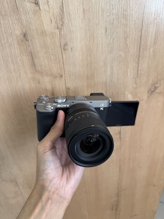Фотоаппарат Sony A7C