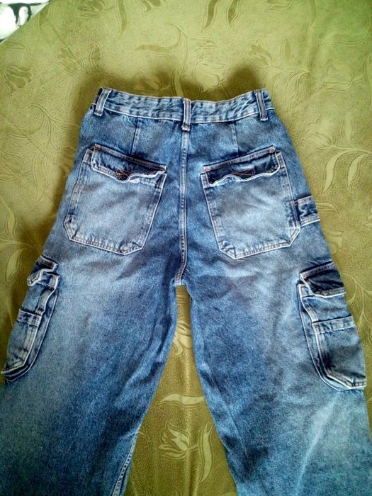 Джинсы карго Bershka