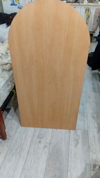 Стол на кухню б/у