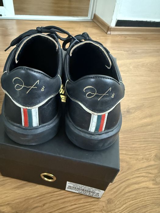 Обувки от Hristo Stoichkov