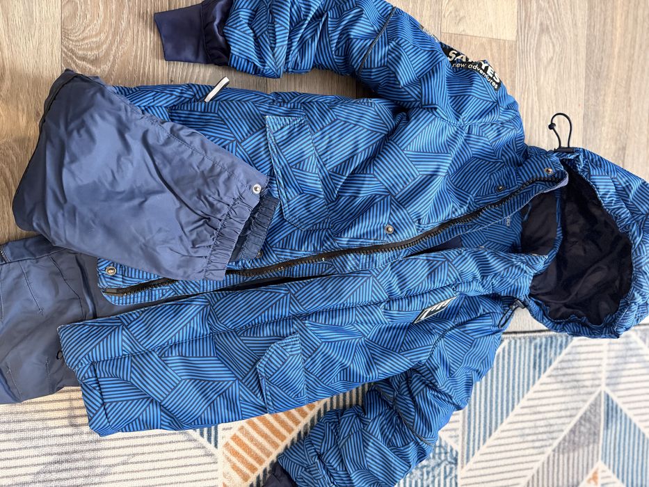 Продам зимний костюм