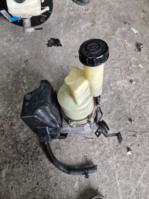 Pompa servo electrica opel vivaro citroen jumpy peugeot expert