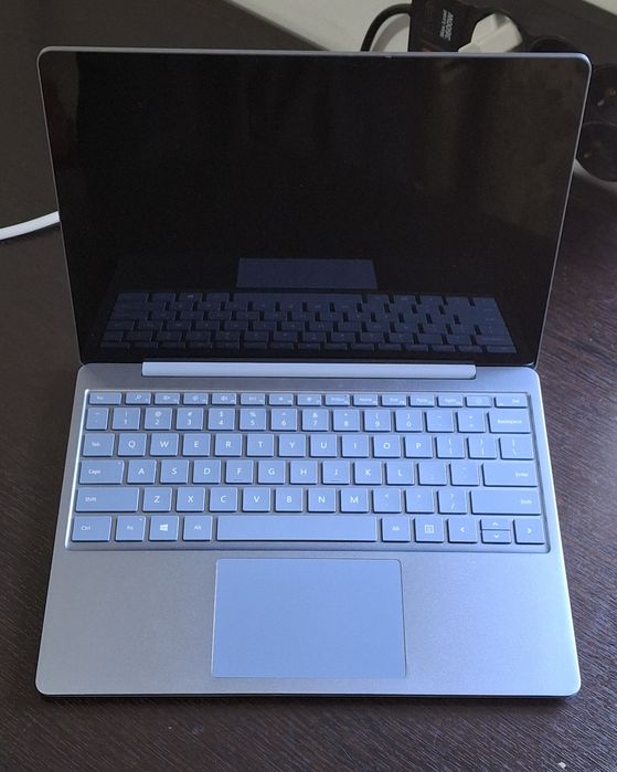 Microsoft Surface Laptop Go i5 1035G1