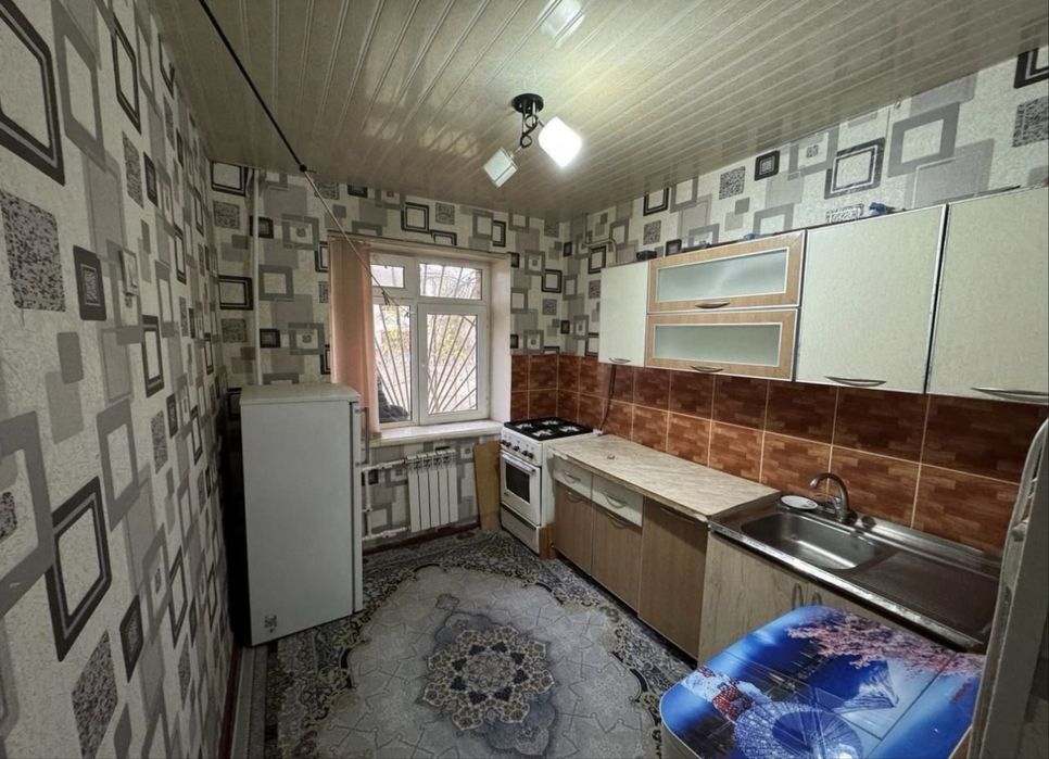 Продается ‼️ 1/1/4 Чиланзар 8 квартал ПАРУС