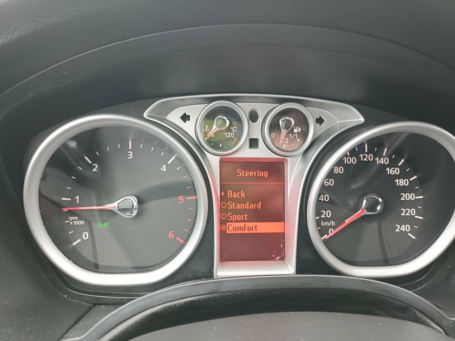 Ford Focus Mk2.  1.6Tdci