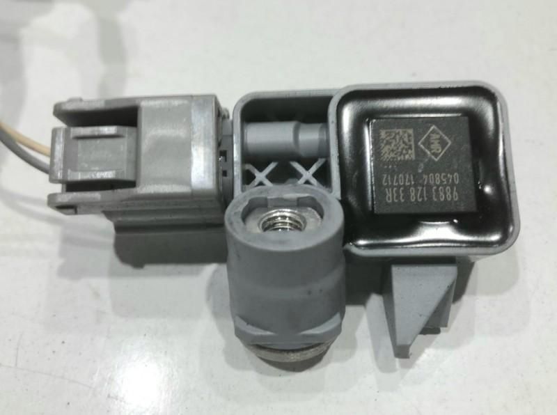 Senzor impact Renault Megane 3 facelift (2012-2016) 988312833R