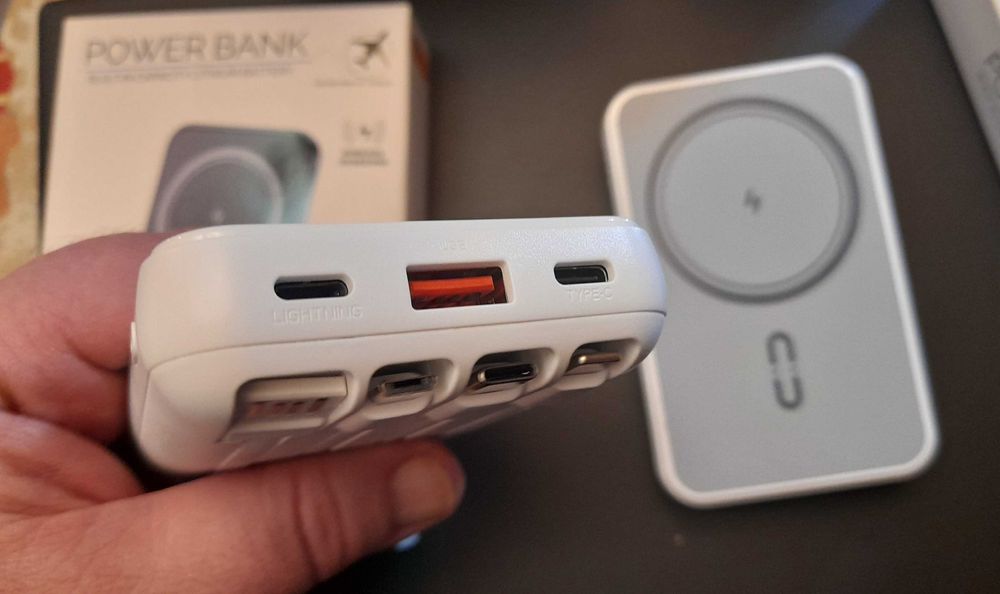 baterie externa 10000mA powerbank MagSafe wireless , usb , type c