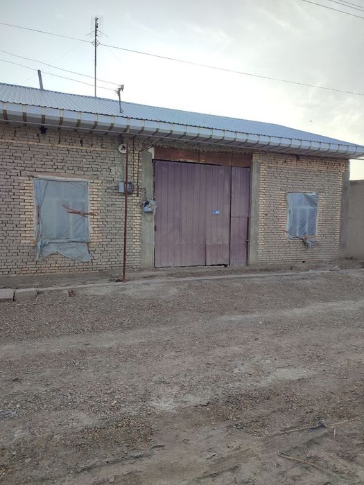 Uy sotiladi.Arzon narxda