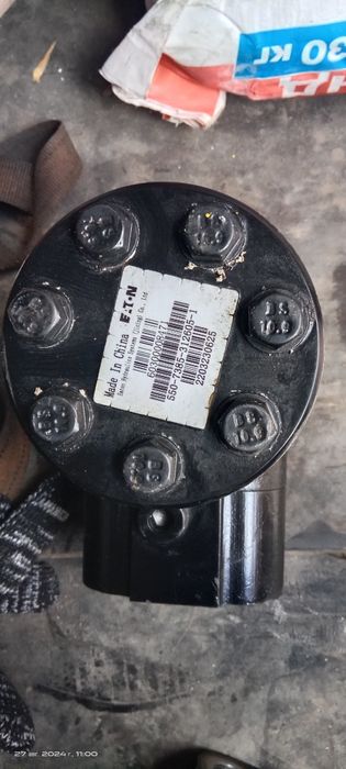 Рулевой дозатор для спецтехники 2 шт