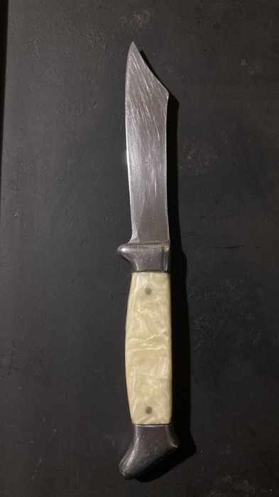 Нож Велико Търново