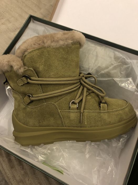 Новые. Очень теплые зимние ботинки.