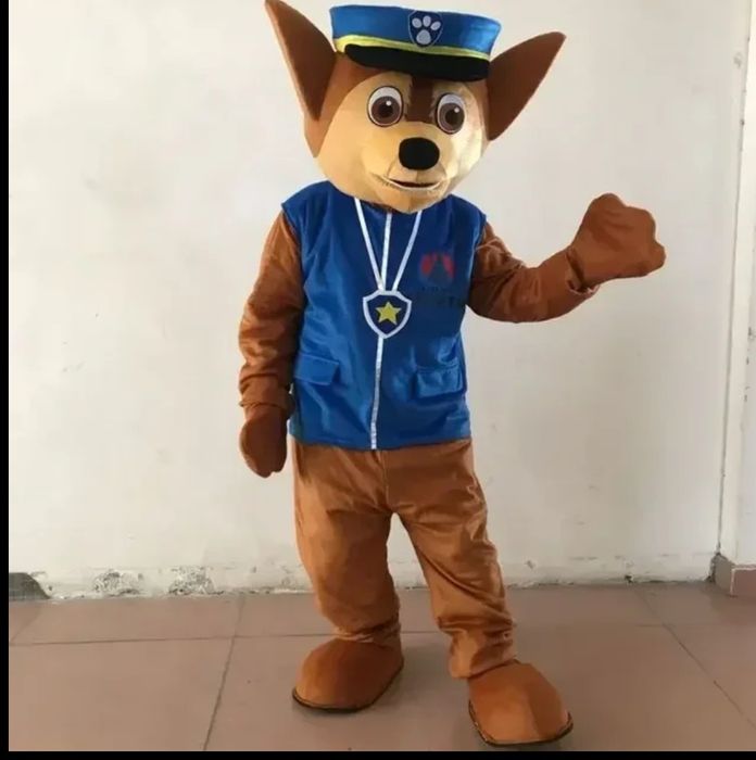 Închiriez costume Mikey, Minnie, Paw Patrol sau Winnie