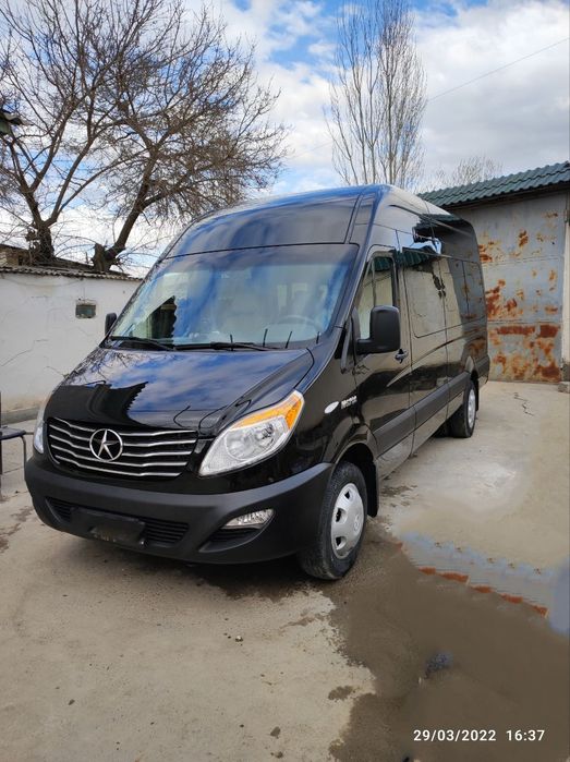 Mikroavtobus xizmatlari O'zbekiston bo'ylab sayoxat