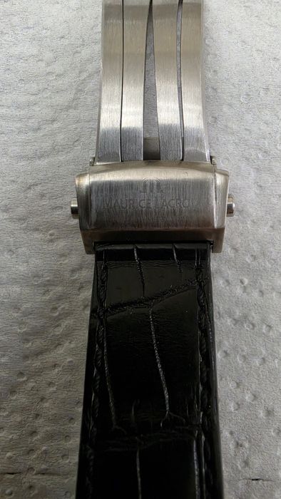 Продам швейцарские часы