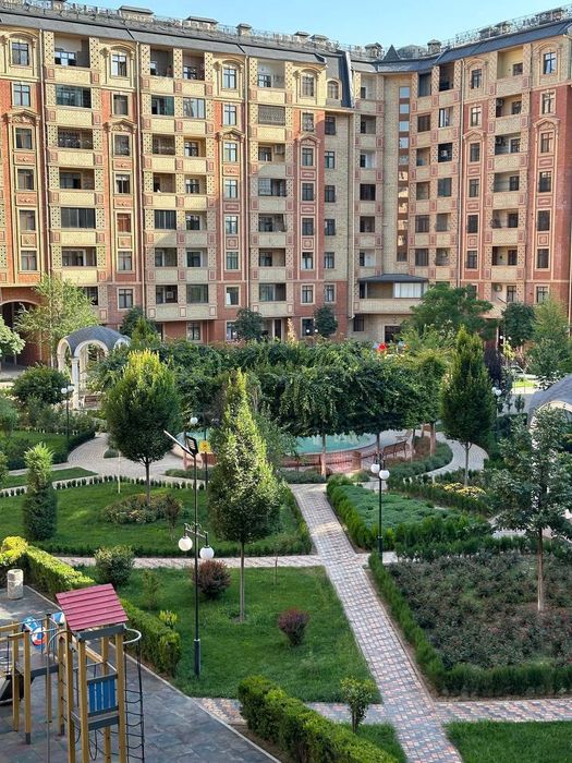 Продается 9ти ком кв-ра, ЖК Parisien, ор-р: Текстильный, 268,5м²