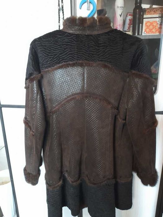 Дубленка б/у почти как новая