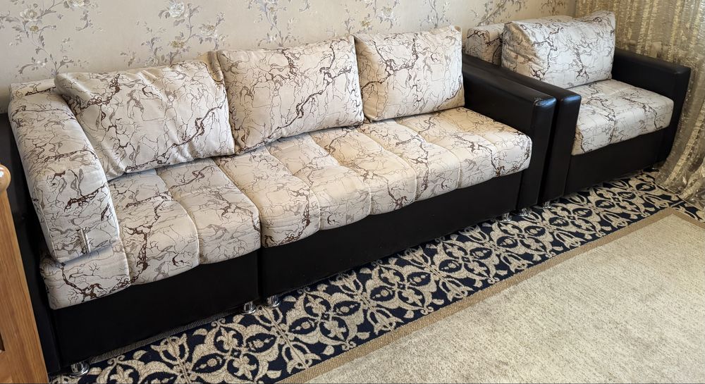 Продам диван + кресло