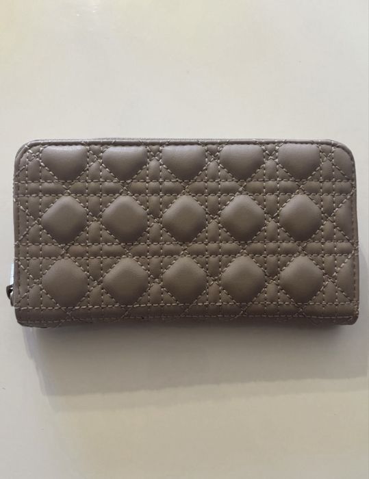 Dior Wallet
