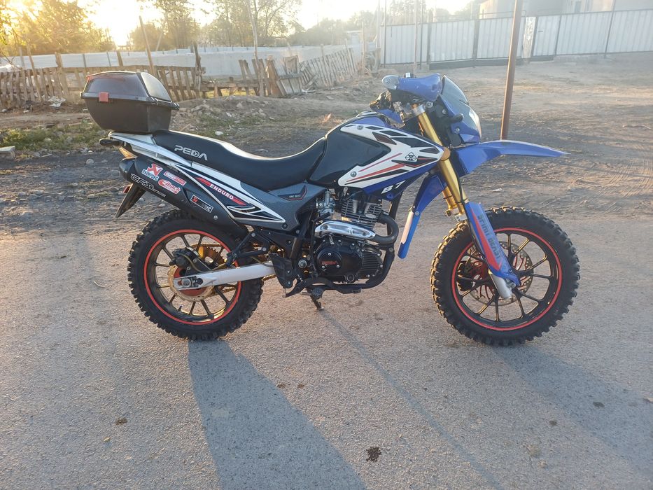 Продам мотоцикл Эндуро на ходу