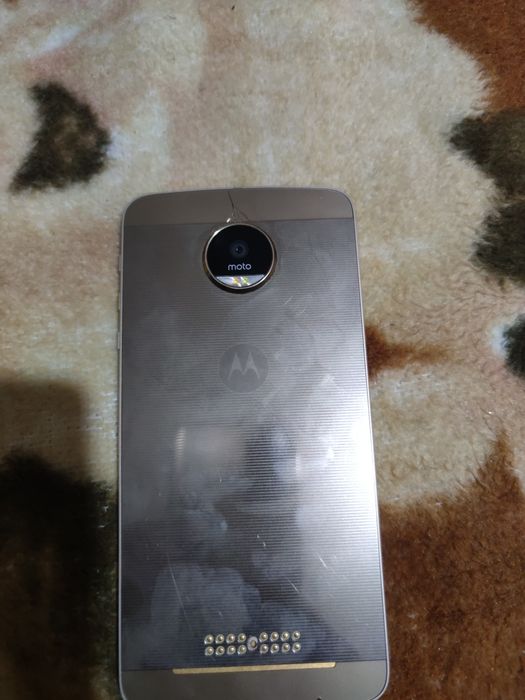 Motorola XT1650-03 Moto Z display spart!