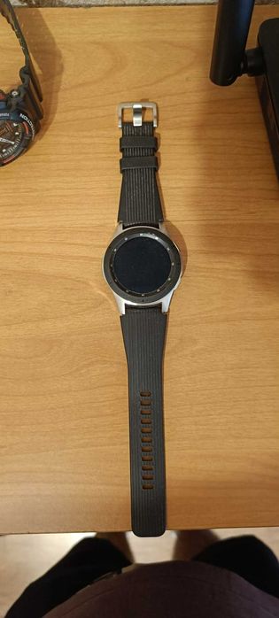 Смарт часовник Samsung Galaxy Watch (SM-R800)