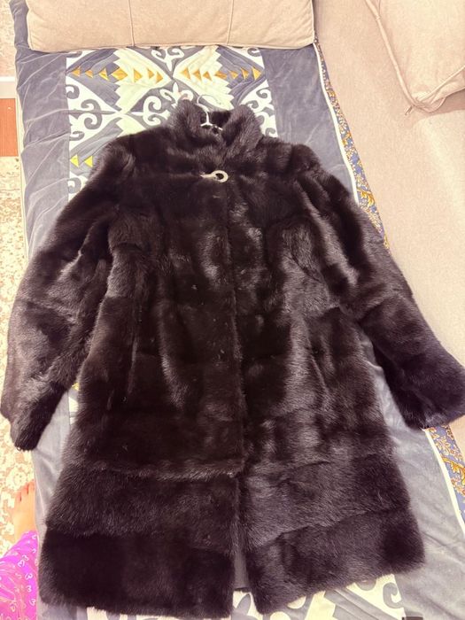 Продам норковую шубу
