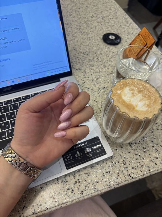 Ноутбук асер продам