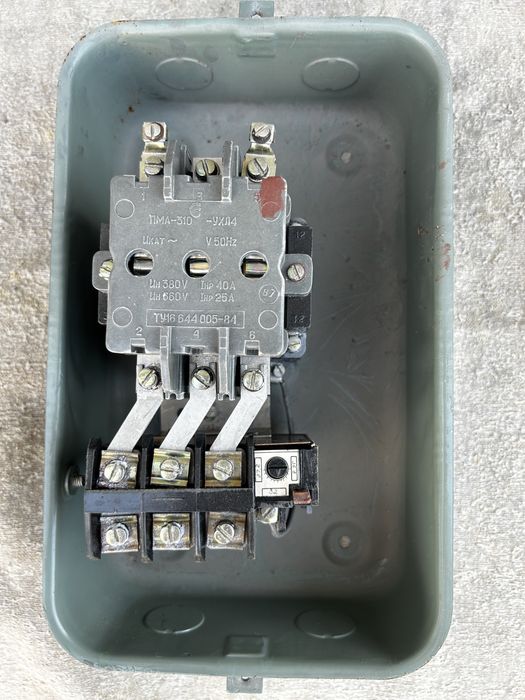 Пускатель электромагнитный