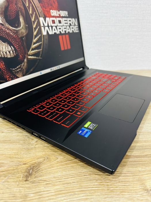 MSI Sword Core i7-16 Ядерный+RTX3050 Большой 17,3 экран