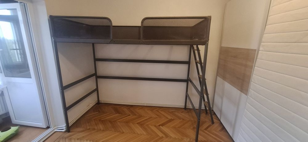 Pat metalic suspendat copii