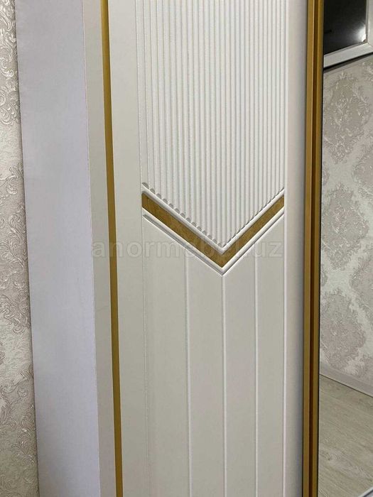 Шкаф купе неоклассика