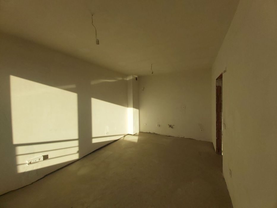 Продава се Двустаен апартамент в София, Люлин 9 - 55 кв.м за 2637 €/кв.м - Снимка #2