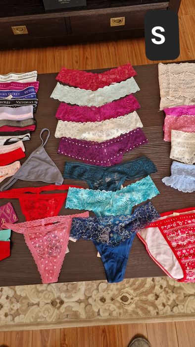 Lenjerie originala Victoria's Secret 45 lei bucata